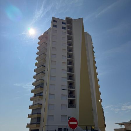 Апартаменты La Sainte Tour Вальрас-Пляж Экстерьер фото